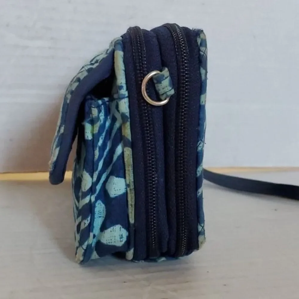 Vera Bradley Wallet Clutch Wristlet Zip Around Blue Cuban Tiles Women's Woman's - Picture 5 of 16